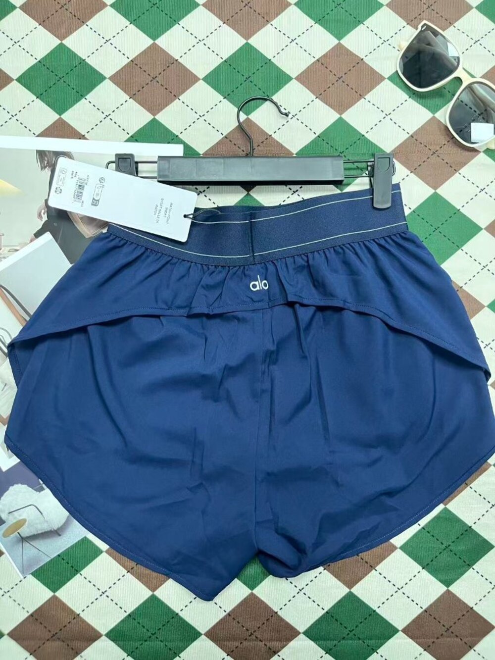 🖤Alo Yoga Match Point Short Navy Blue, Brand new Versatile shorts - Picture 3 of 8